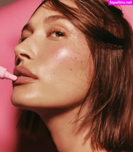 Hailey Baldwin Bieber OnlyFans Thumbnail #0PEKAVK6VL