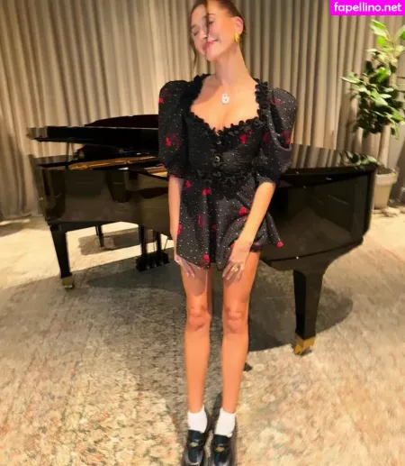 Hailey Baldwin Bieber OnlyFans Thumbnail #5QX4TuLN6J