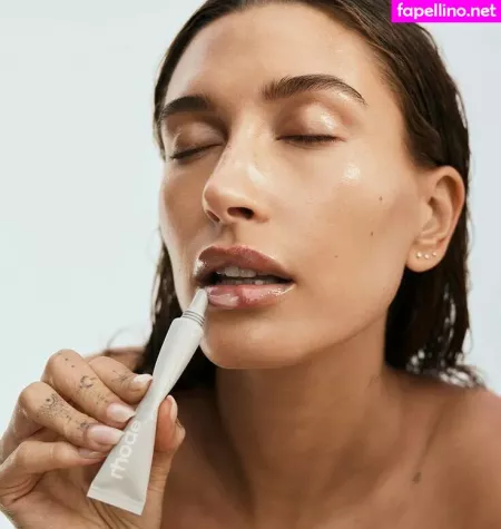 Hailey Baldwin Bieber OnlyFans Thumbnail #SZpeGxsRFX