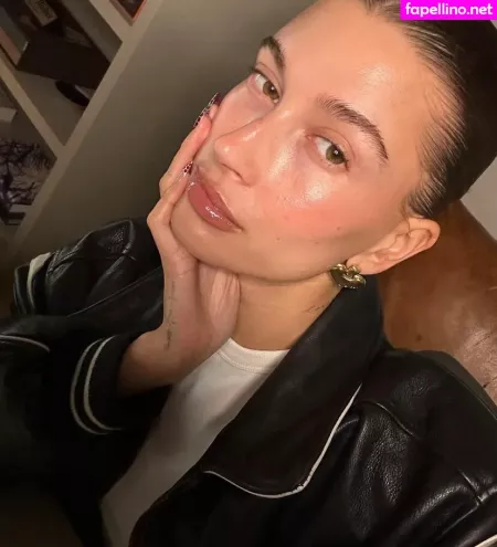 Hailey Baldwin Bieber OnlyFans Thumbnail #V4u5XHwReV