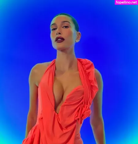 Hailey Baldwin Bieber OnlyFans Thumbnail #VLdUUwXDQH