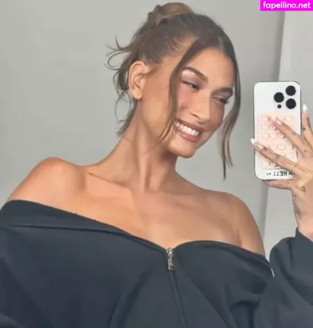 Hailey Baldwin Bieber OnlyFans Thumbnail #lkAe4RKNAJ