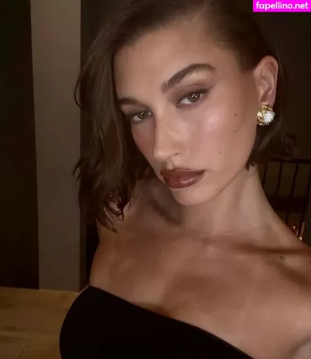 Hailey Baldwin Bieber OnlyFans Thumbnail #rgjP9tvZmr