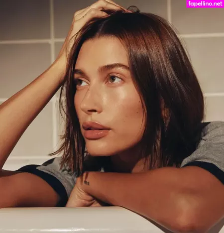 Hailey Baldwin Bieber OnlyFans Thumbnail #tboKJ2wlpr