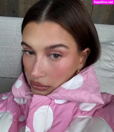 Hailey Baldwin Bieber OnlyFans Thumbnail #tzJWVR7wW0