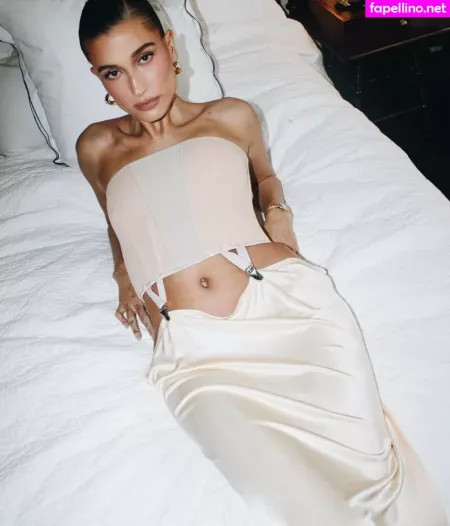 Hailey Baldwin Bieber OnlyFans Thumbnail #zj4dbJsRMA