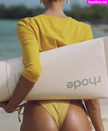 Hailey Baldwin OnlyFans Thumbnail #AEyKin3nY8