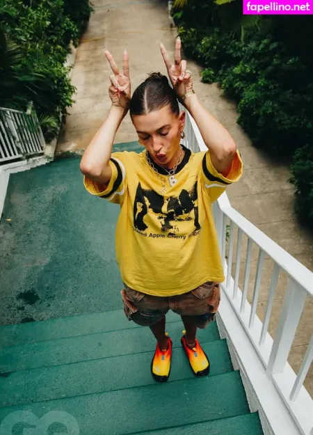 Hailey Baldwin OnlyFans Thumbnail #HMCDDGgCQg