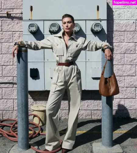 Hailey Baldwin OnlyFans Thumbnail #sRYMmHV9kG