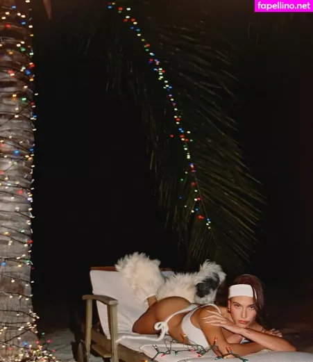 Hailey Bieber OnlyFans Thumbnail #xi2Jzseq2d