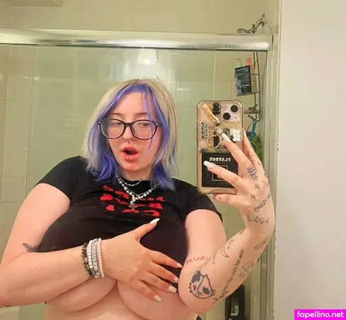 Hailey Brown OnlyFans Thumbnail #I2FO4MPyvH