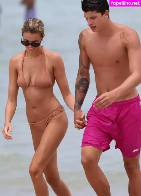 Hailey Clauson OnlyFans Thumbnail #8MQBJjdOdk