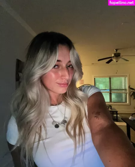 Hailey Felt OnlyFans Thumbnail #elpewYrYf2