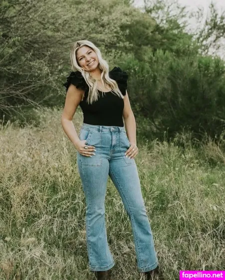 Hailey H Johnson OnlyFans Thumbnail #UYaGjqpkce