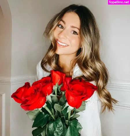 Hailey Lower OnlyFans Thumbnail #oYKkHugy9n