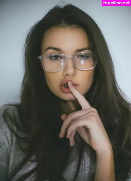 Hailey Outland OnlyFans Thumbnail #kHM1qU2aYm