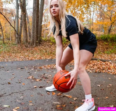 Hailey Van Lith OnlyFans Thumbnail #KYjq4CJ8vj