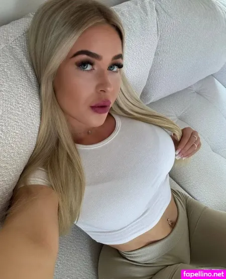 Haileybustyblonde OnlyFans Thumbnail #WhDsq0IlwH
