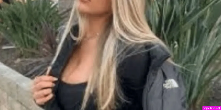 Haileysigmond OnlyFans Thumbnail #CJYn5cnv0h