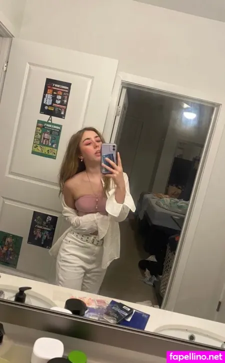 Haileyspesia OnlyFans Thumbnail #UeBMcxF8hG
