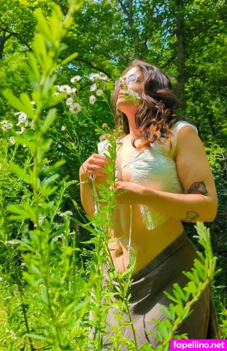 Hails Snails OnlyFans Thumbnail #YhVJCglxMw