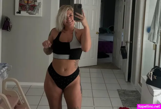 Hailsoverheels OnlyFans Thumbnail #s4ElW7oCpd