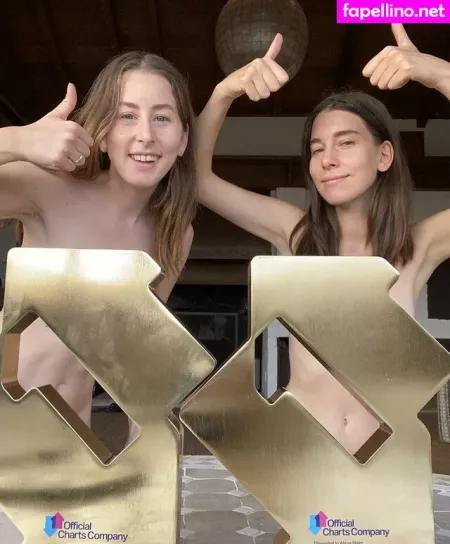 Haim Sisters OnlyFans Thumbnail #Yw9jLDl8zT