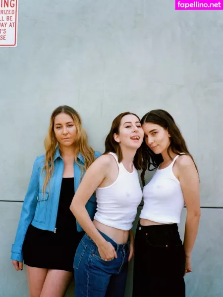 Haim Sisters OnlyFans Thumbnail #u6jQTwpVbR