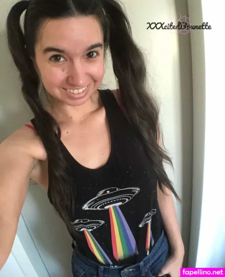 Hairy Pussy OnlyFans Thumbnail #8YhbYwMsub