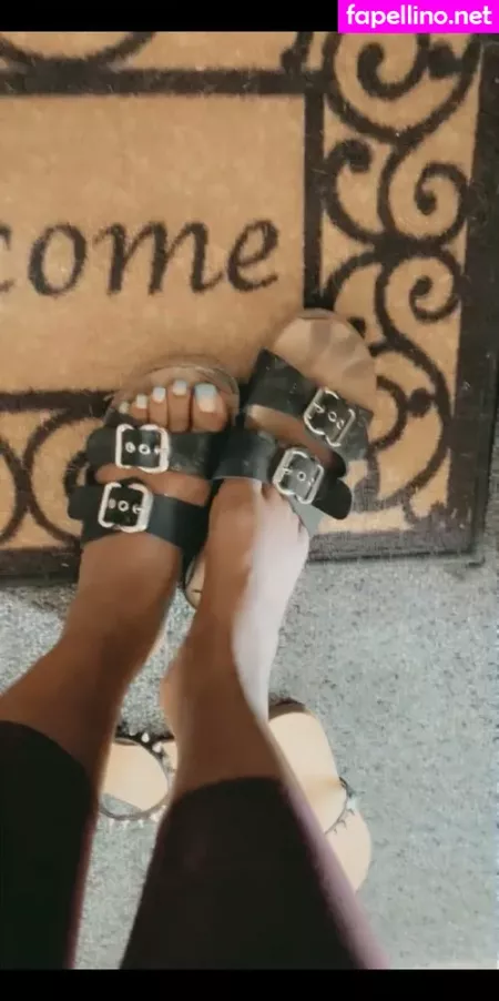 Haitian Babefeet OnlyFans Thumbnail #8IFByxjkQs