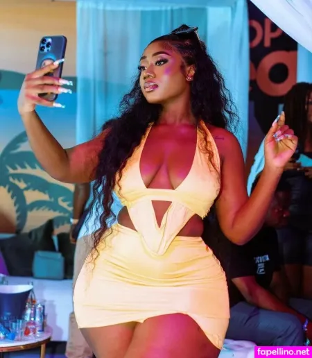 Hajia Bintu OnlyFans Thumbnail #0PsVEQDxmj