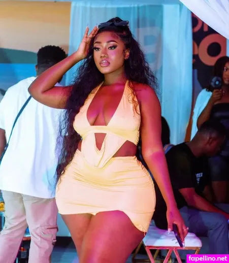Hajia Bintu OnlyFans Thumbnail #FkmEIGEiys