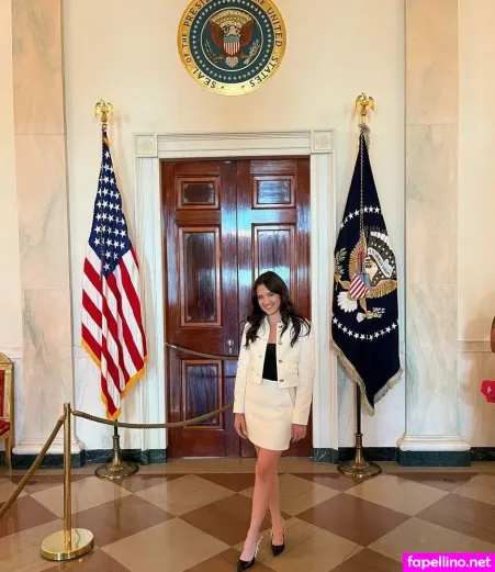 Haley Lickstein OnlyFans Thumbnail #EXG0nzkUbw