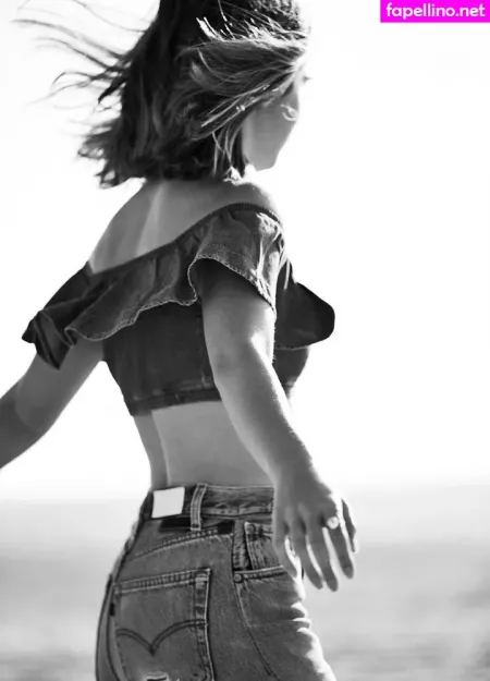 Haley Lu Richardson OnlyFans Thumbnail #3iH16Ugzfz