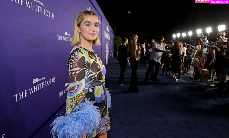 Haley Lu Richardson OnlyFans Thumbnail #9Zvh0i9MH7