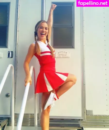 Haley Lu Richardson OnlyFans Thumbnail #J1DLkYVBaG