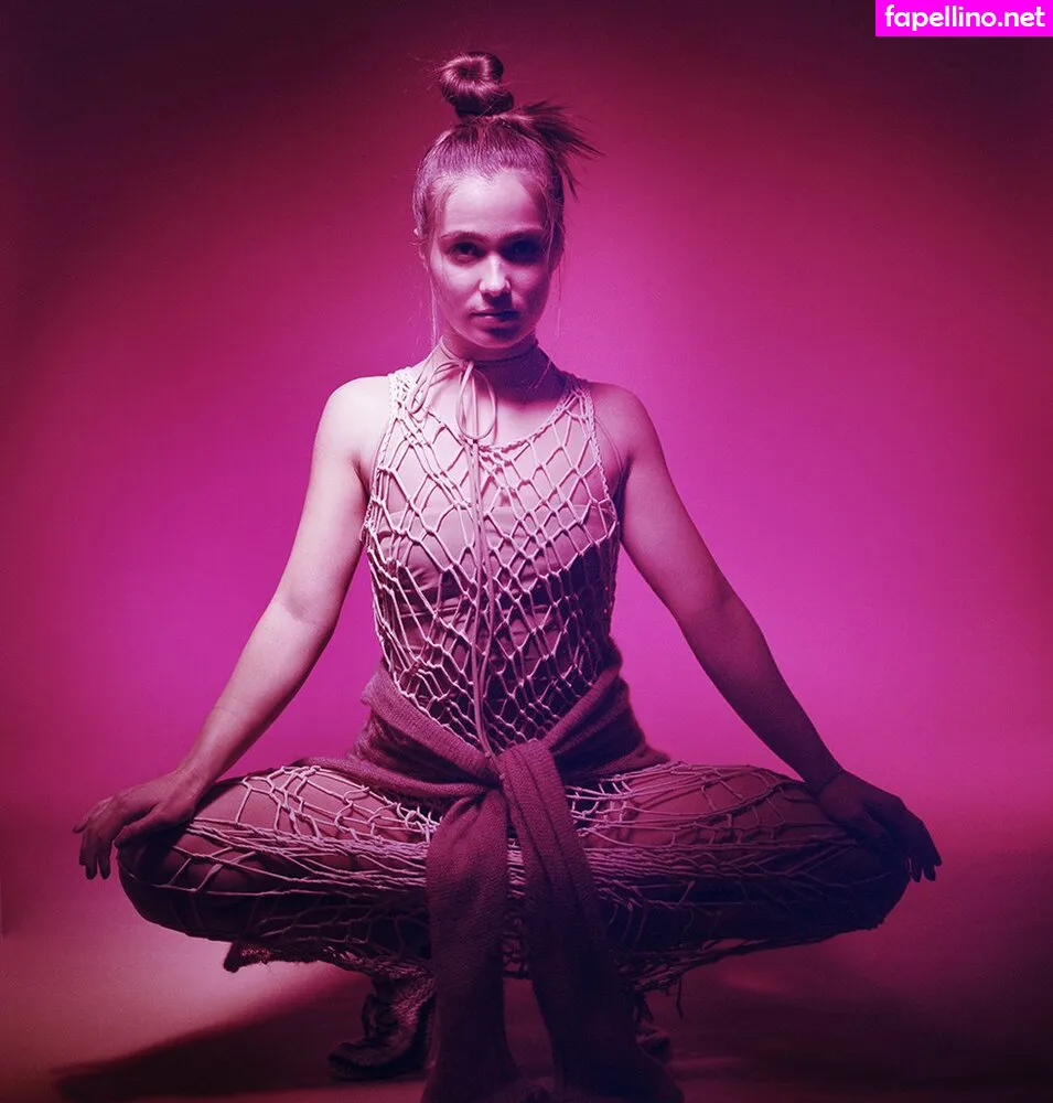 Haley Lu Richardson, haleyluhoo Nude Leaked OnlyFans Photo #MixwxMZ6EE