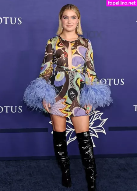 Haley Lu Richardson OnlyFans Thumbnail #NdmYReCX9l