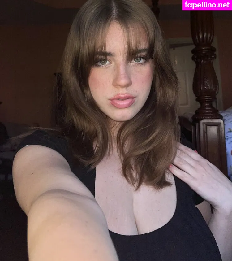 highonhaley, zoomerhaleyy Nude Leaked OnlyFans Photo #TvfhvA7R0R