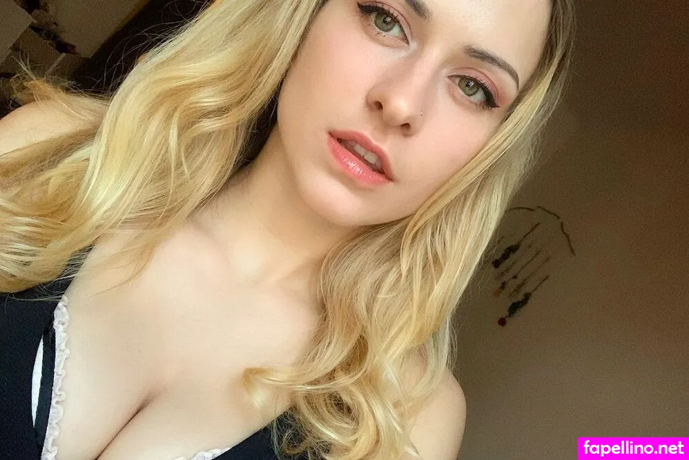 granolablossom, haleyblossoms Nude Leaked OnlyFans Photo #ZzYNEjtsKY