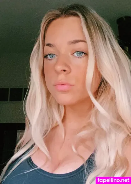 Haleylarsonnn OnlyFans Thumbnail #R4XmjTVqJ8