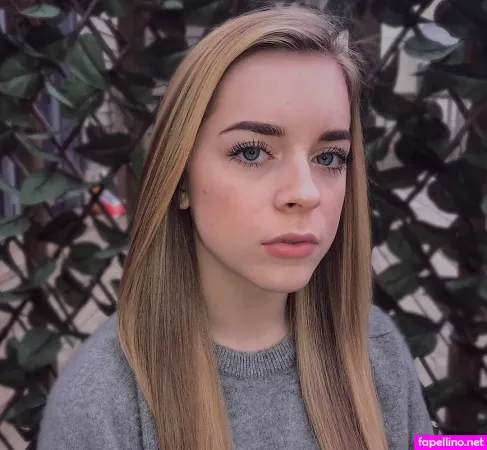 Haleylarsonnn OnlyFans Thumbnail #Y8ShboRMnJ