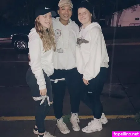 Haleylarsonnn OnlyFans Thumbnail #kU4aqRmdfN