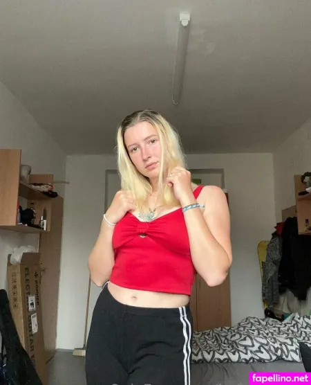 Haleyrose69 OnlyFans Thumbnail #0DDVXHkeBD