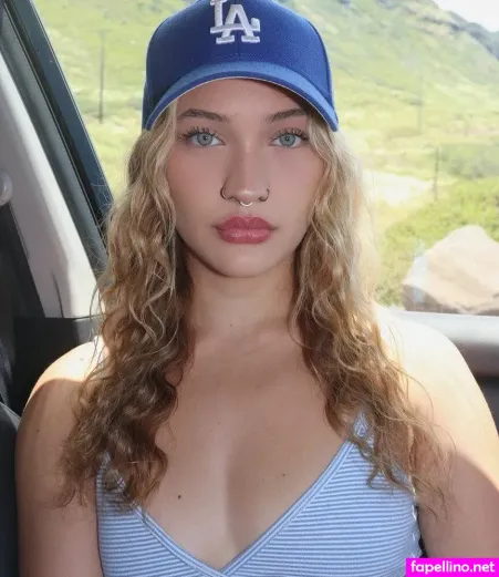 Halia Beamer 9 OnlyFans Thumbnail #D9s1emCeXP