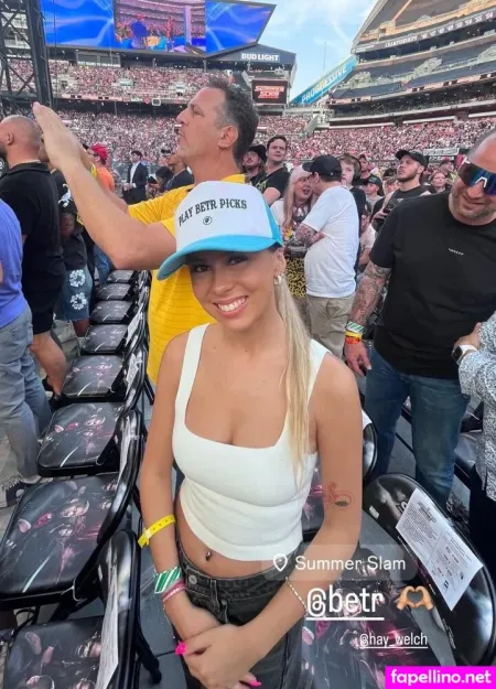 Haliey Welch OnlyFans Thumbnail #bAMf3JacxA