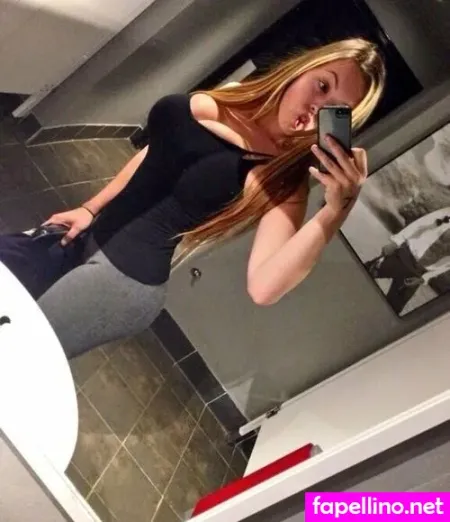 Halle Diez OnlyFans Thumbnail #hfb1fNA9jS