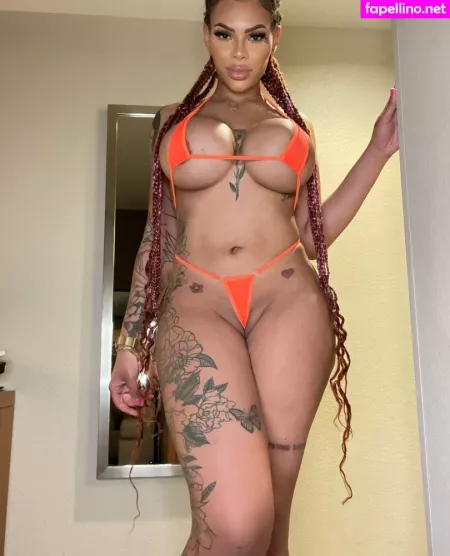 Halle Hayes OnlyFans Thumbnail #TQBBpbe9da