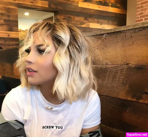 Halle Kirk OnlyFans Thumbnail #s3GiKnwzFS