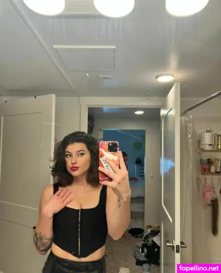 Halle Nottage OnlyFans Thumbnail #GyQd0I3Z0w